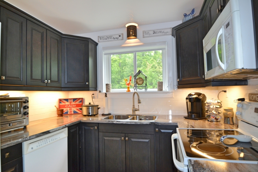 1115A Steenburg Lake Road North, Gilmour Ontario, Canada