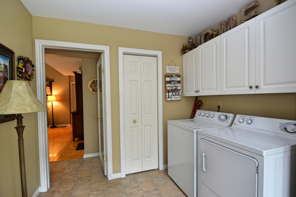 1115A Steenburg Lake Road North, Gilmour Ontario, Canada