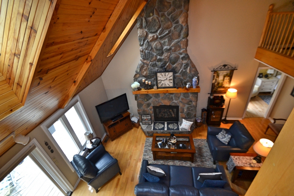 1115A Steenburg Lake Road North, Gilmour Ontario, Canada