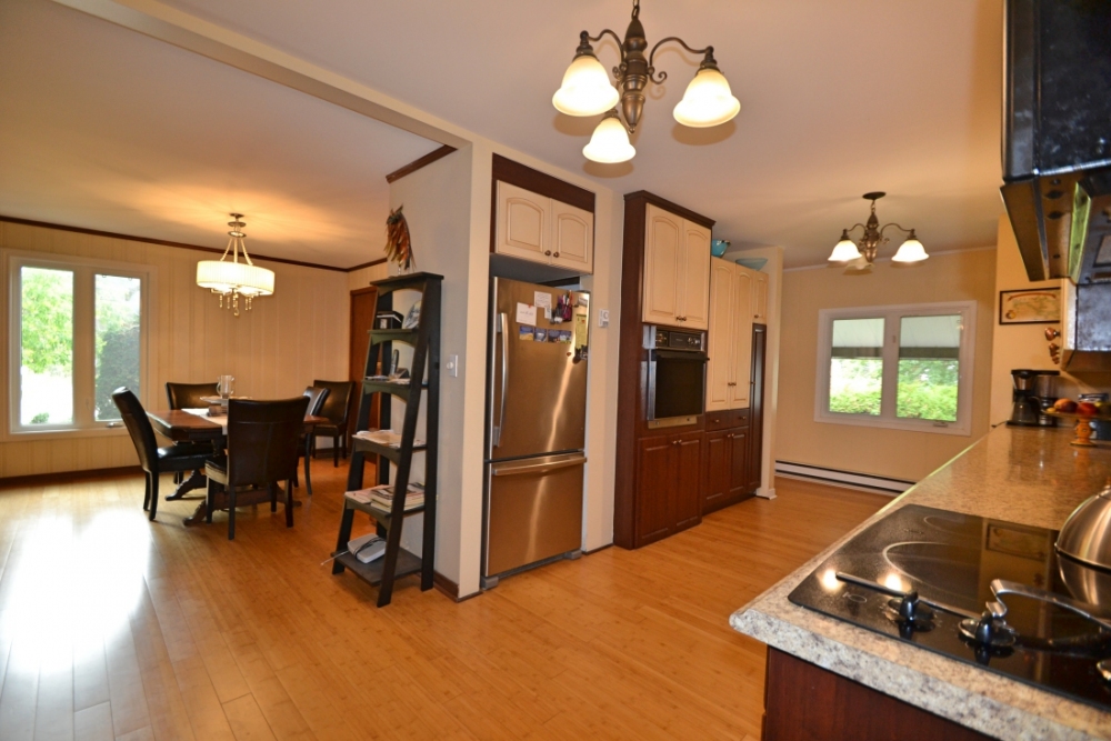 39277 Combermere Rd, Combermere Ontario, Canada