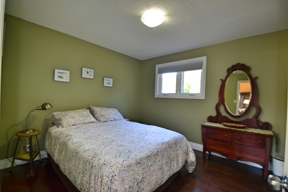 1988 Bay Lake Road, Faraday Ontario, Canada