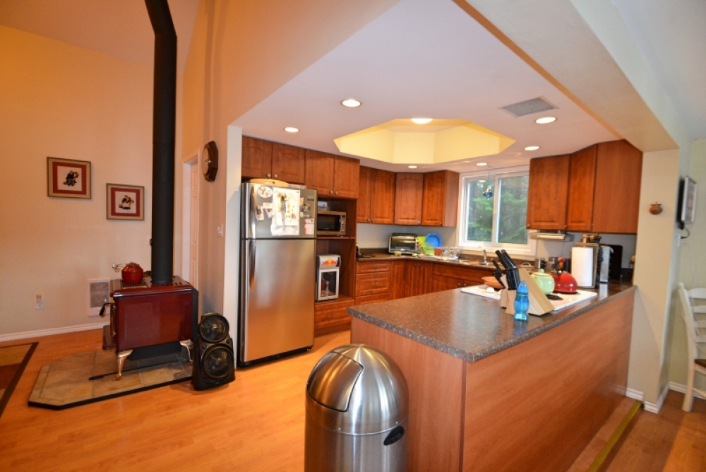 63 Salmon Trout Lane, Hastings Highlands Ontario, Canada