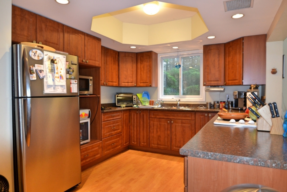 63 Salmon Trout Lane, Hastings Highlands Ontario, Canada