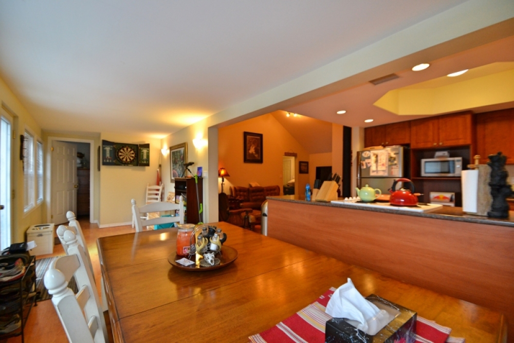 63 Salmon Trout Lane, Hastings Highlands Ontario, Canada