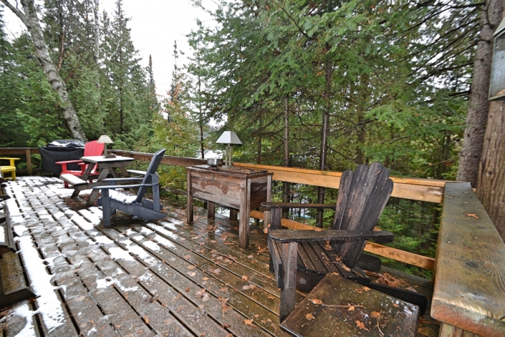 63 Salmon Trout Lane, Hastings Highlands Ontario, Canada