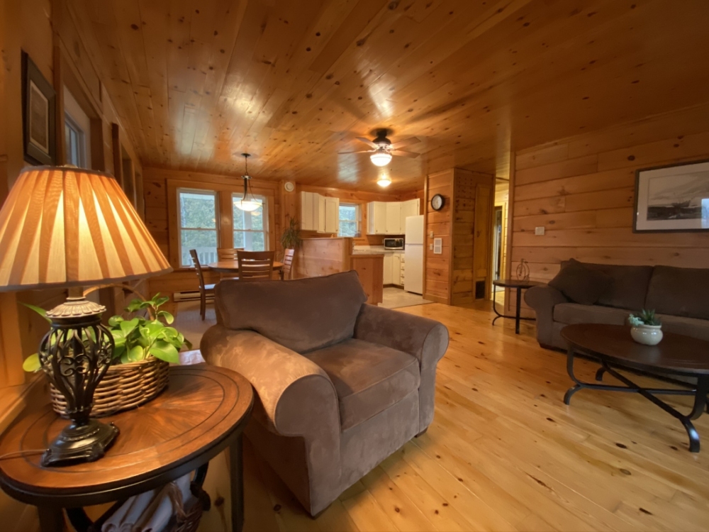 95 Mountney Road, Hastings Highlands Ontario, Canada
