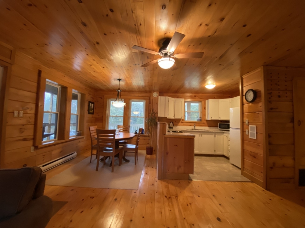 95 Mountney Road, Hastings Highlands Ontario, Canada