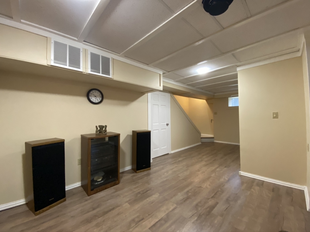 95 Mountney Road, Hastings Highlands Ontario, Canada