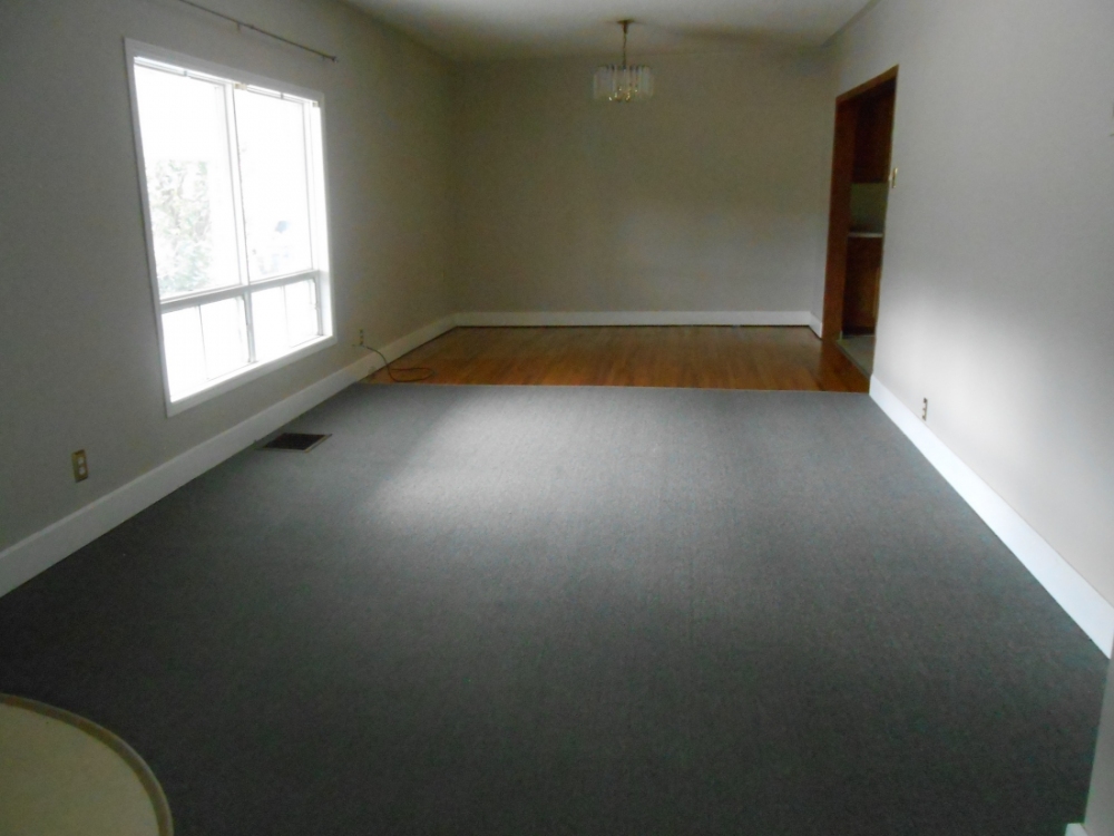 179 Hastings Street, N., Bancroft Ontario, Canada