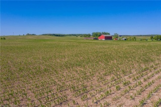 13802 FOURTEEN MILE Road, Denfield Ontario, Canada
