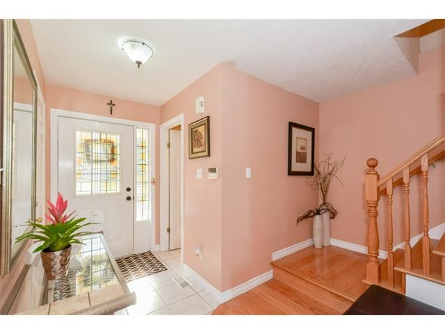 22 Gloucester Ct., Kitchener, Ontario, Canada