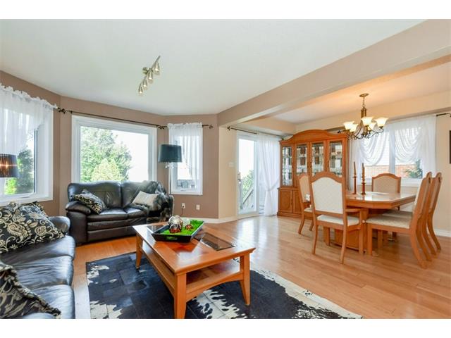 22 Gloucester Ct., Kitchener, Ontario, Canada