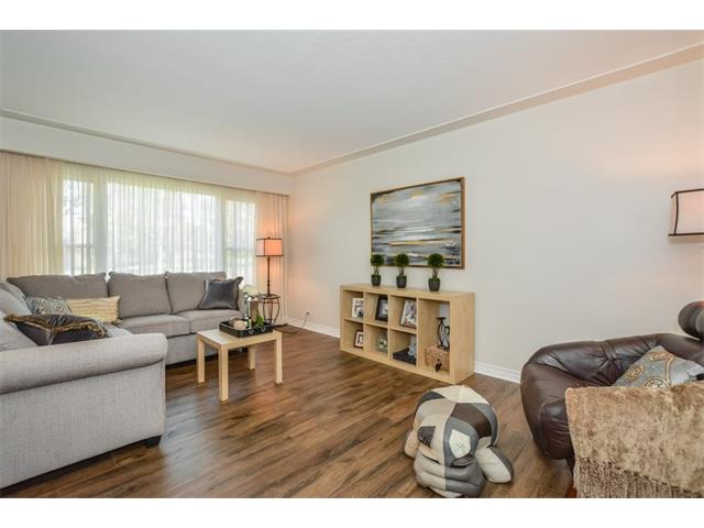122 Speedvale Ave. W., Guelph, Ontario, Canada