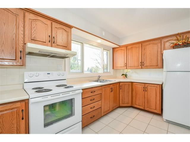 122 Speedvale Ave. W., Guelph, Ontario, Canada