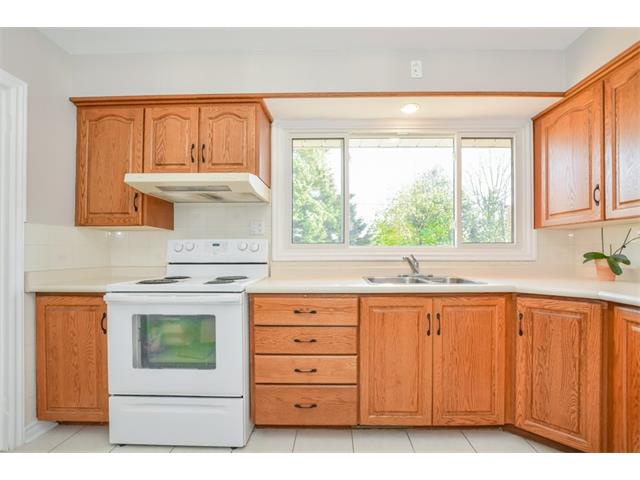 122 Speedvale Ave. W., Guelph, Ontario, Canada