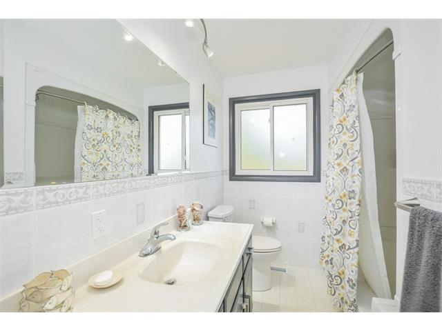 122 Speedvale Ave. W., Guelph, Ontario, Canada