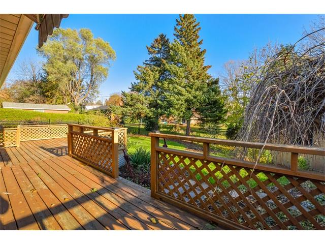 122 Speedvale Ave. W., Guelph, Ontario, Canada