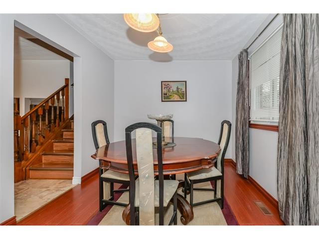 579 Westvale Dr., Waterloo, Ontario, Canada