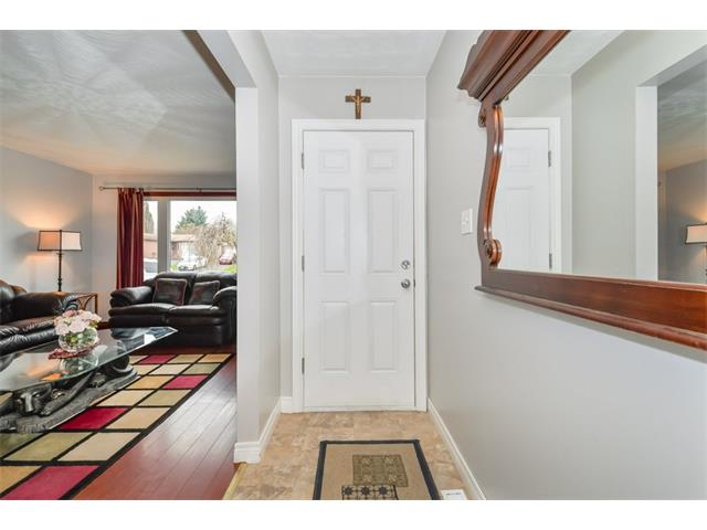 579 Westvale Dr., Waterloo, Ontario, Canada