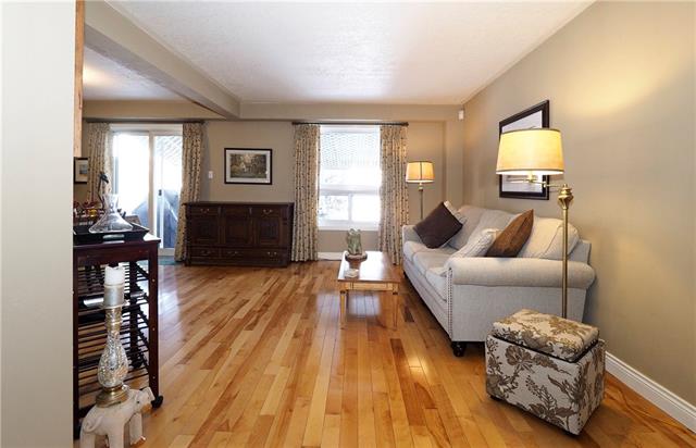 42 Beechmanor Cres., Kitchener, Ontario, Canada