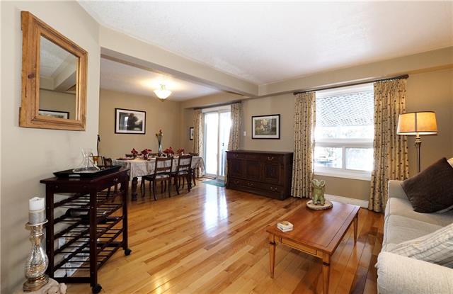 42 Beechmanor Cres., Kitchener, Ontario, Canada