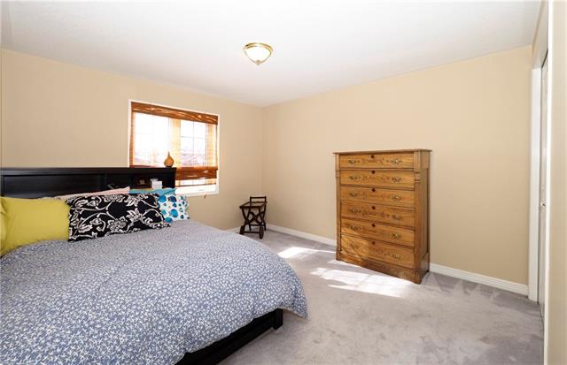 42 Beechmanor Cres., Kitchener, Ontario, Canada