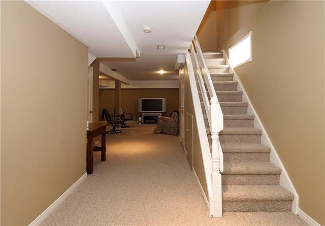 42 Beechmanor Cres., Kitchener, Ontario, Canada