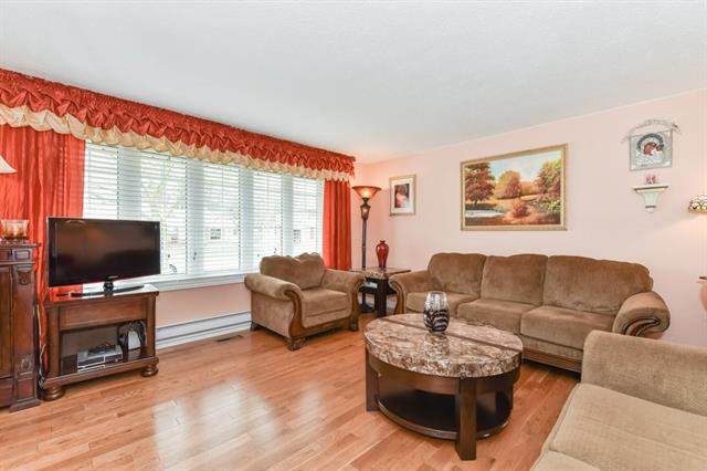 142 Selkirk Dr., Kitchener, Ontario, Canada