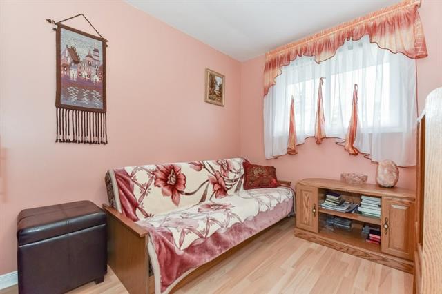 142 Selkirk Dr., Kitchener, Ontario, Canada