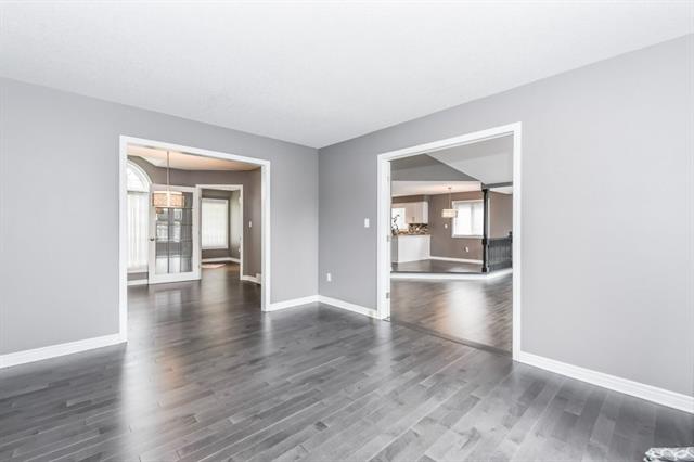 41 Queen Charlotte Cres., Kitchener, Ontario, Canada