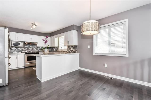 41 Queen Charlotte Cres., Kitchener, Ontario, Canada