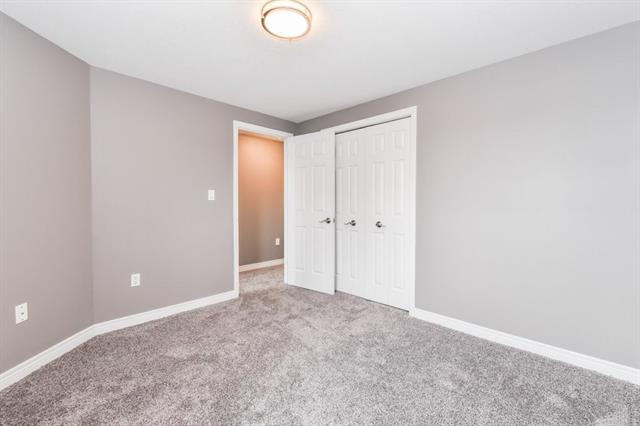 41 Queen Charlotte Cres., Kitchener, Ontario, Canada