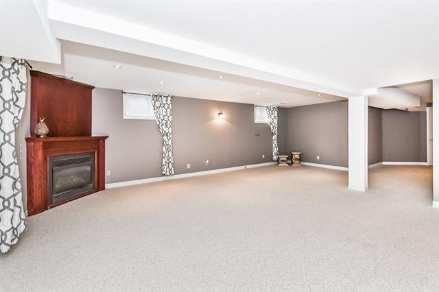 41 Queen Charlotte Cres., Kitchener, Ontario, Canada