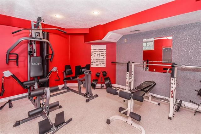 41 Queen Charlotte Cres., Kitchener, Ontario, Canada