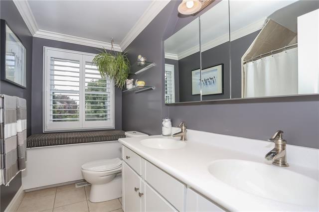 477 Scotchmere Ct., Waterloo, Ontario, Canada