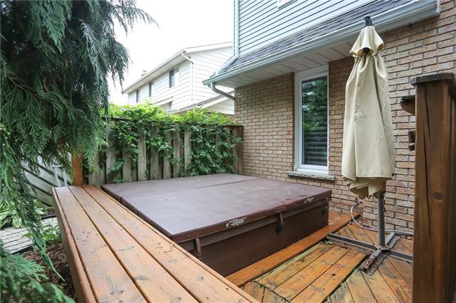 477 Scotchmere Ct., Waterloo, Ontario, Canada