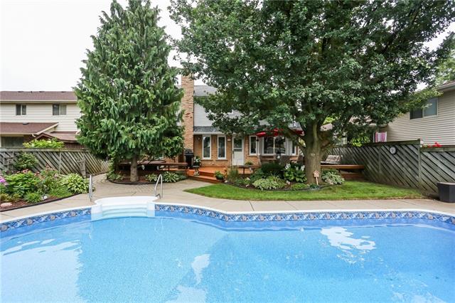 477 Scotchmere Ct., Waterloo, Ontario, Canada