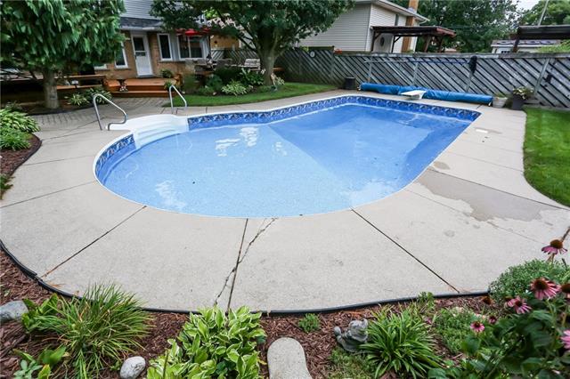 477 Scotchmere Ct., Waterloo, Ontario, Canada