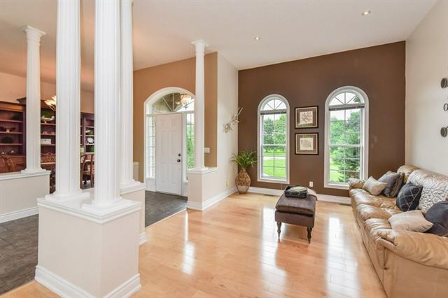 78 St. Charles St. E., Maryhill, Ontario, Canada