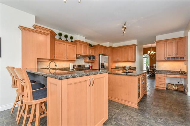 78 St. Charles St. E., Maryhill, Ontario, Canada