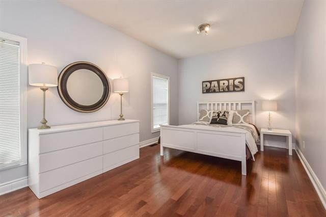 78 St. Charles St. E., Maryhill, Ontario, Canada
