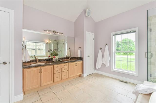 78 St. Charles St. E., Maryhill, Ontario, Canada