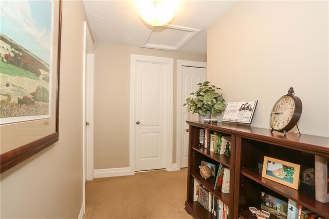 58 McLeod Ct., Kitchener, Ontario, Canada