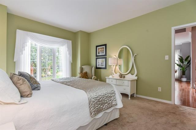 135 Reiber Ct., Waterloo, Ontario, Canada