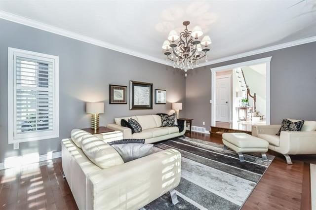 596 Manorwood Ct., Waterloo, Ontario, Canada