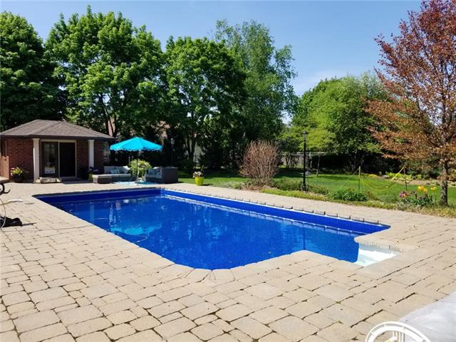 596 Manorwood Ct., Waterloo, Ontario, Canada