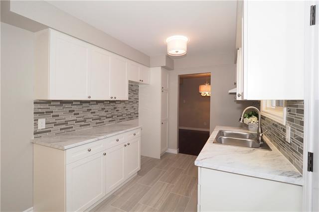 148 Hillbrook Cres., Kitchener, Ontario, Canada