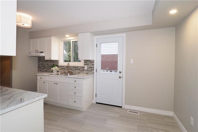 148 Hillbrook Cres., Kitchener, Ontario, Canada