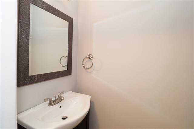 148 Hillbrook Cres., Kitchener, Ontario, Canada