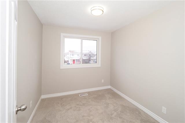 148 Hillbrook Cres., Kitchener, Ontario, Canada